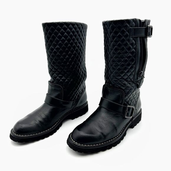 CHANEL Black CC Logo Quilted Moto Boots Size 38 Leather - Picture 13 of 13